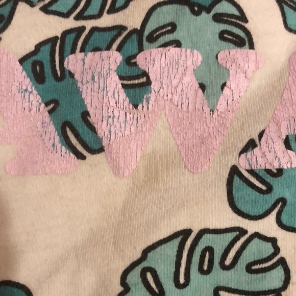 Hawaii 🌺 Adam Levine crop top - Picture 3 of 3